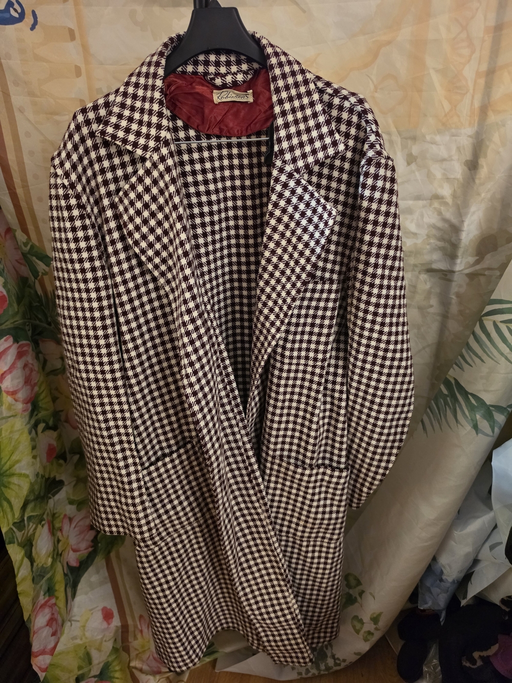 Women's Houndstooth Trench Coat - Burgundy & White